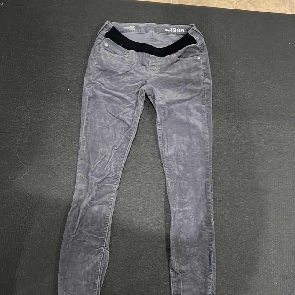 Gap maternity skinny gray corduroy pants